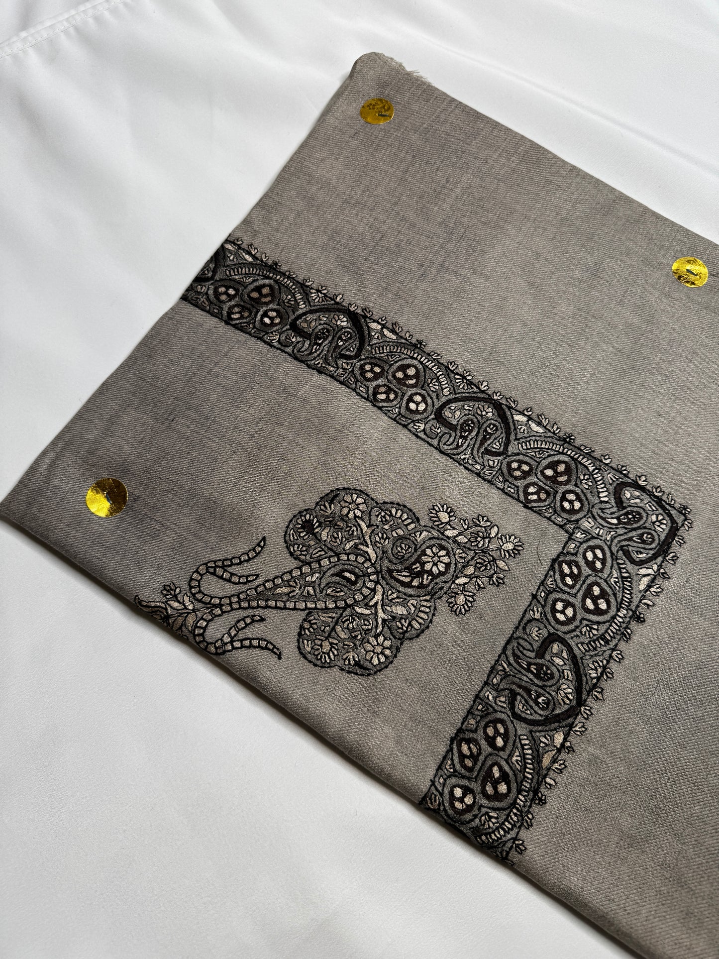 Luxury Grey Yemeni Shemagh