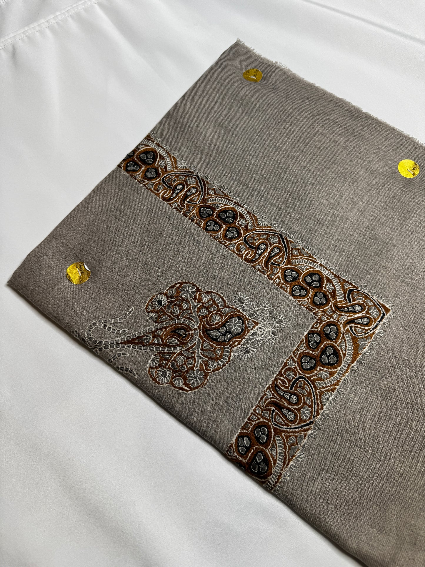 Luxury Grey Yemeni Shemagh