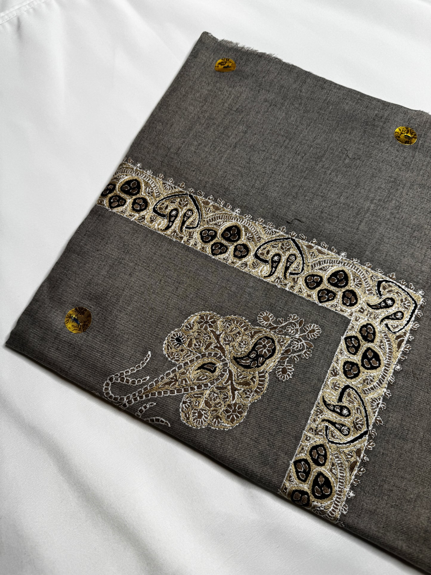 Luxury Grey Yemeni Shemagh