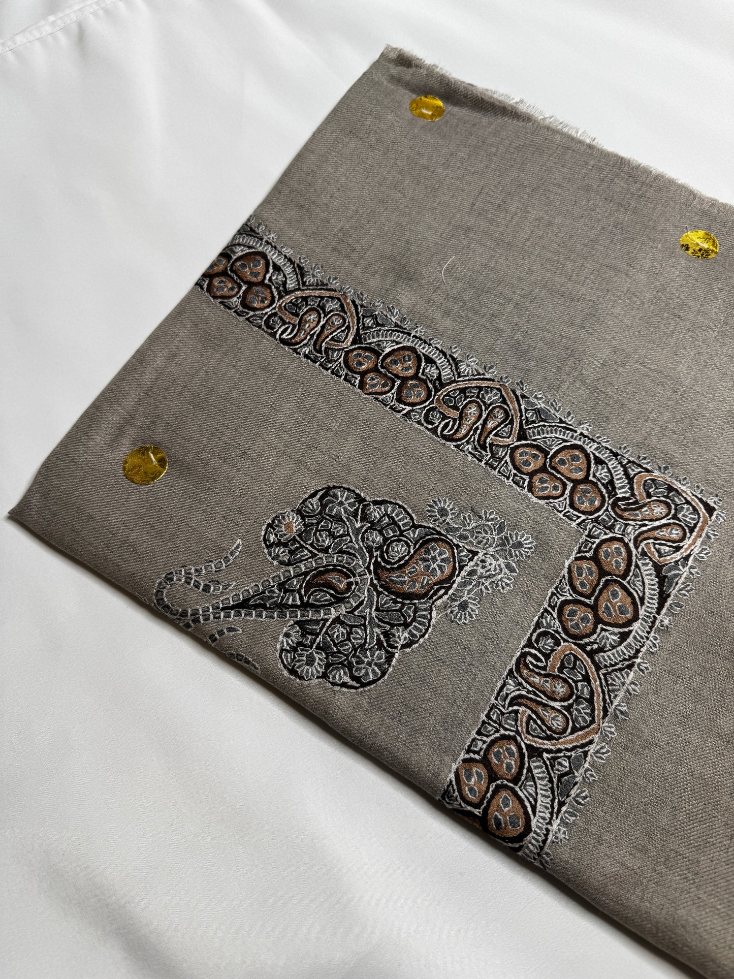 Luxury Grey Yemeni Shemagh