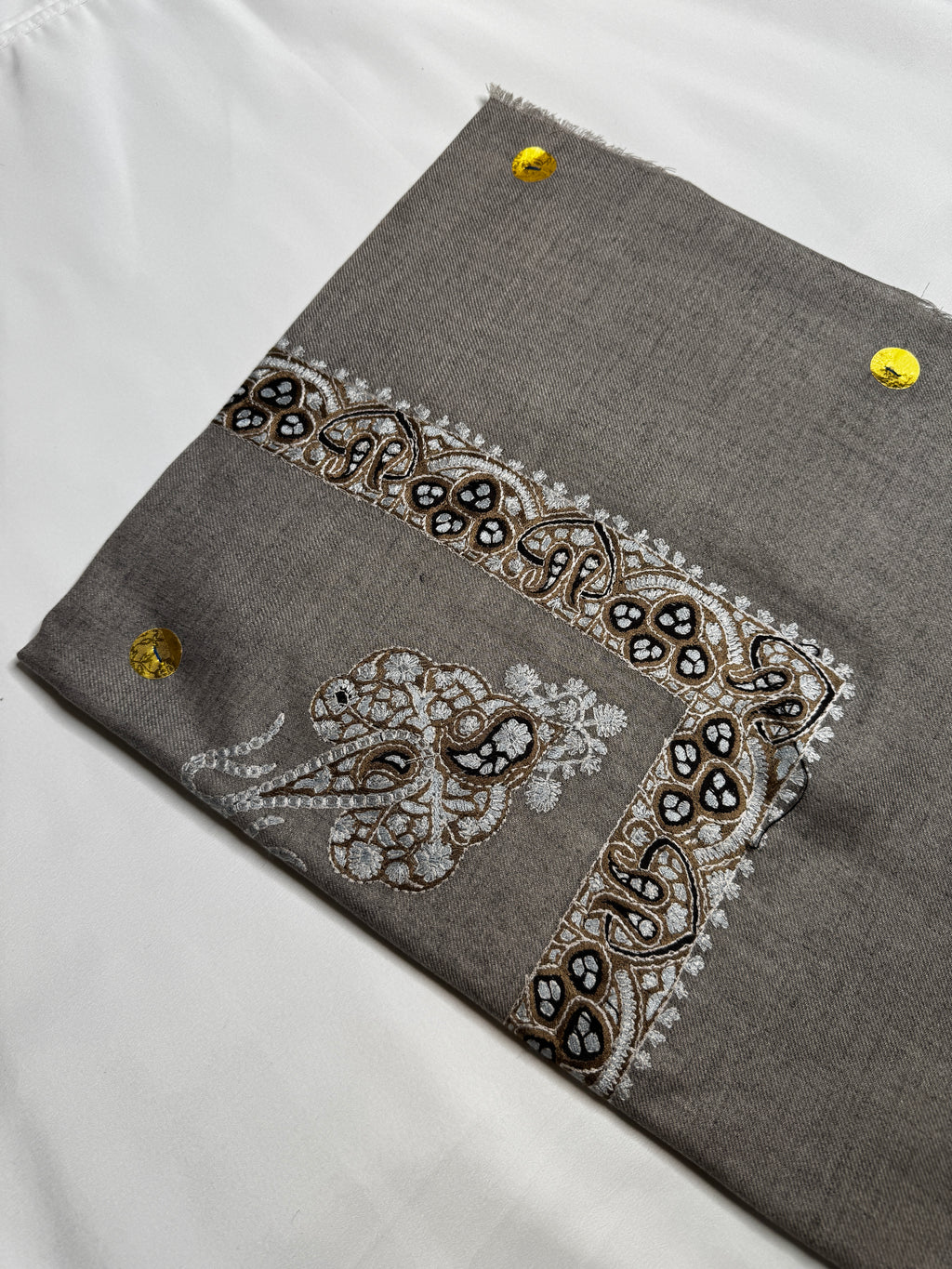 Luxury Grey Yemeni Shemagh