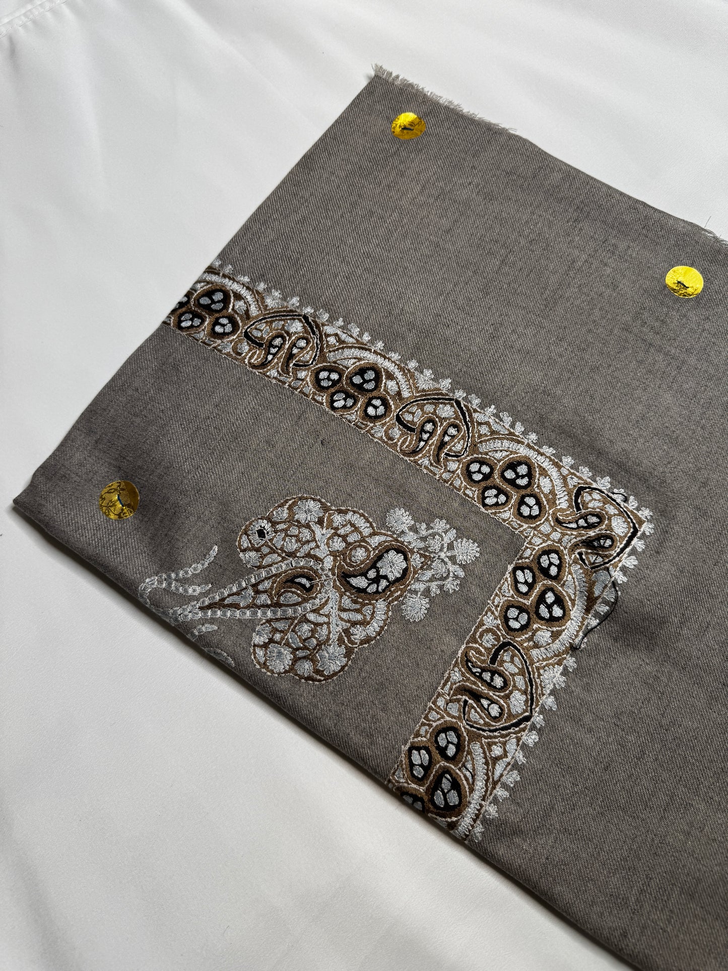 Luxury Grey Yemeni Shemagh