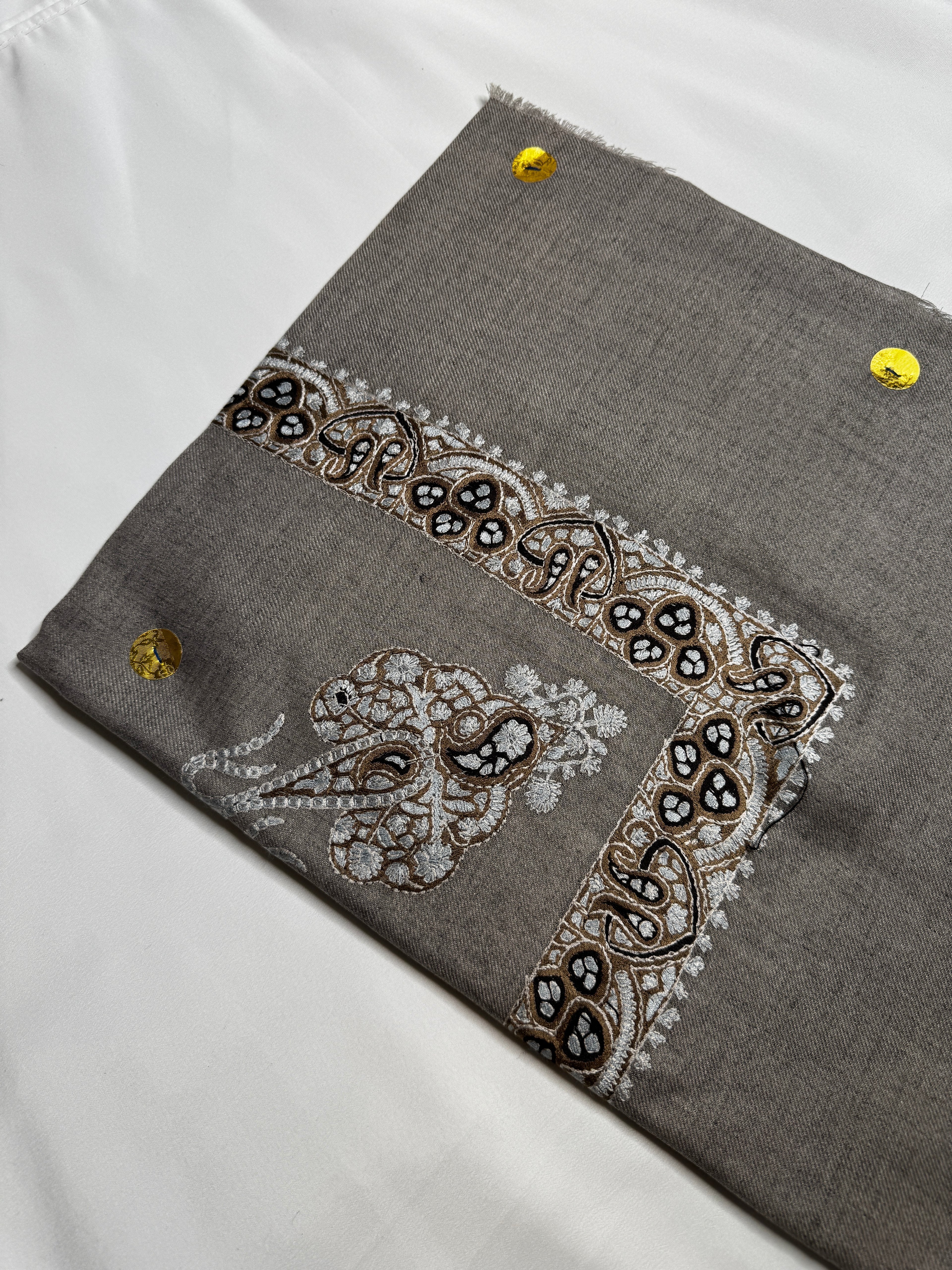 Luxury Grey Yemeni Shemagh