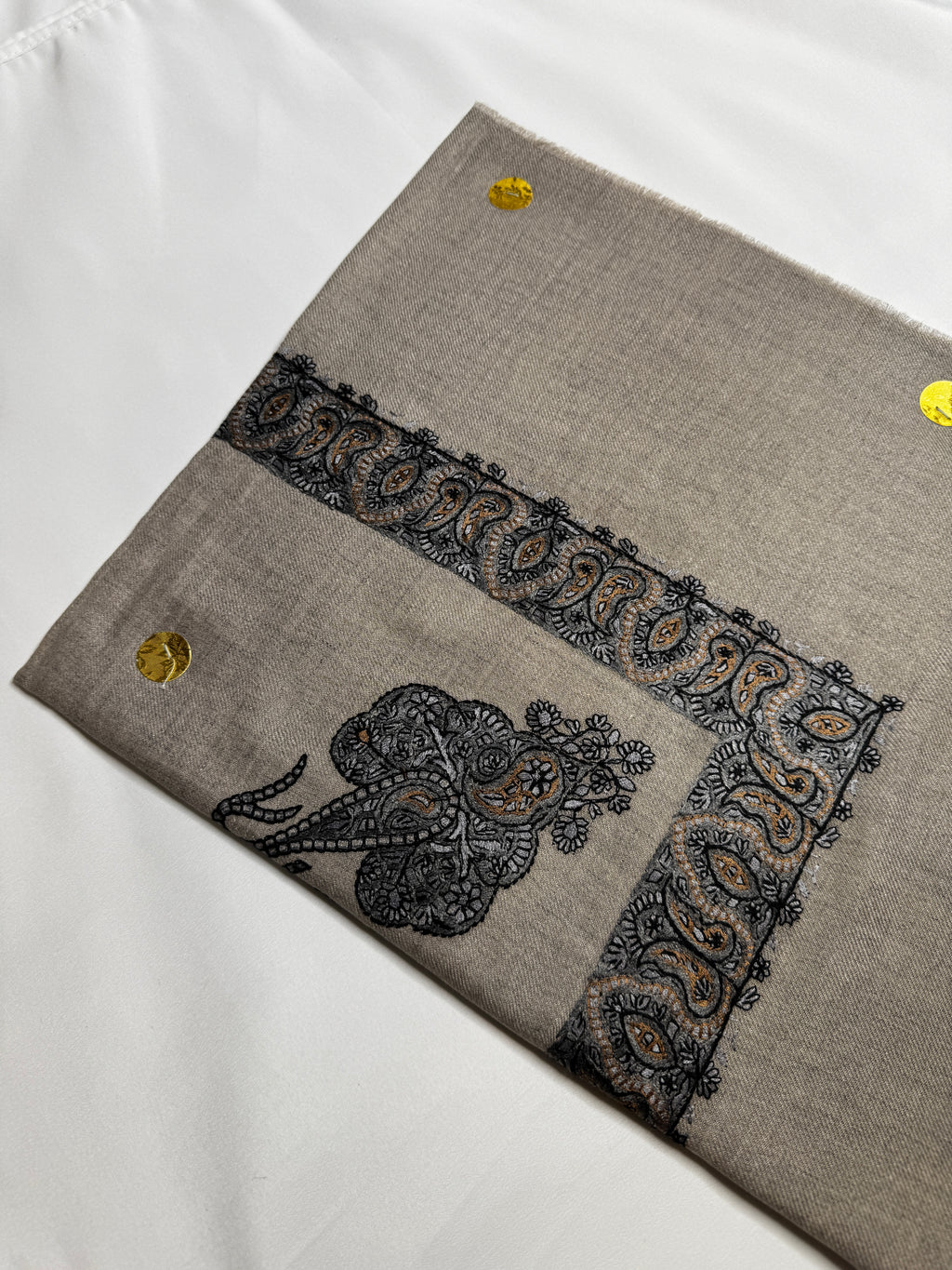 Luxury Grey Yemeni Shemagh