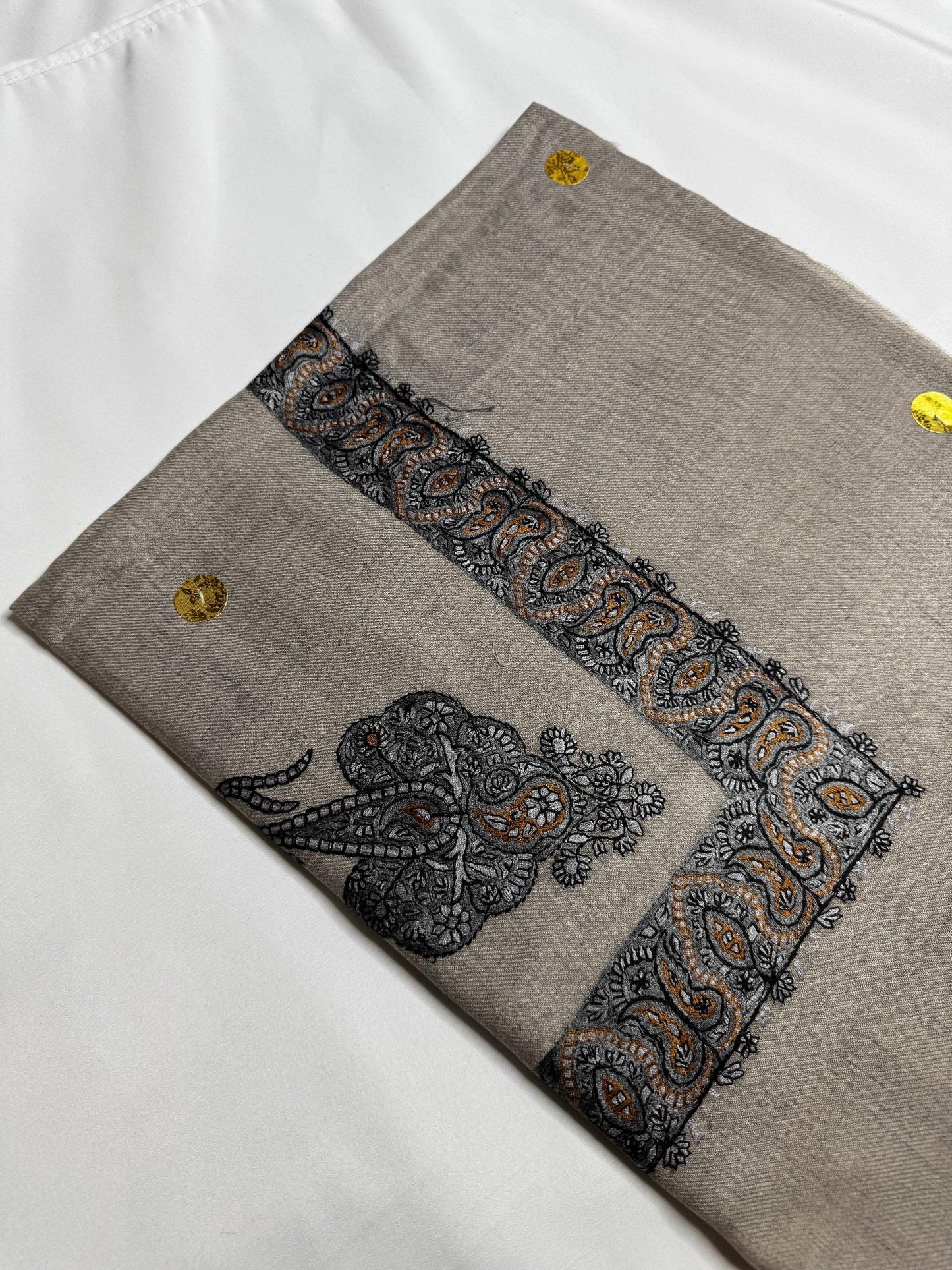 Luxury Grey Yemeni Shemagh