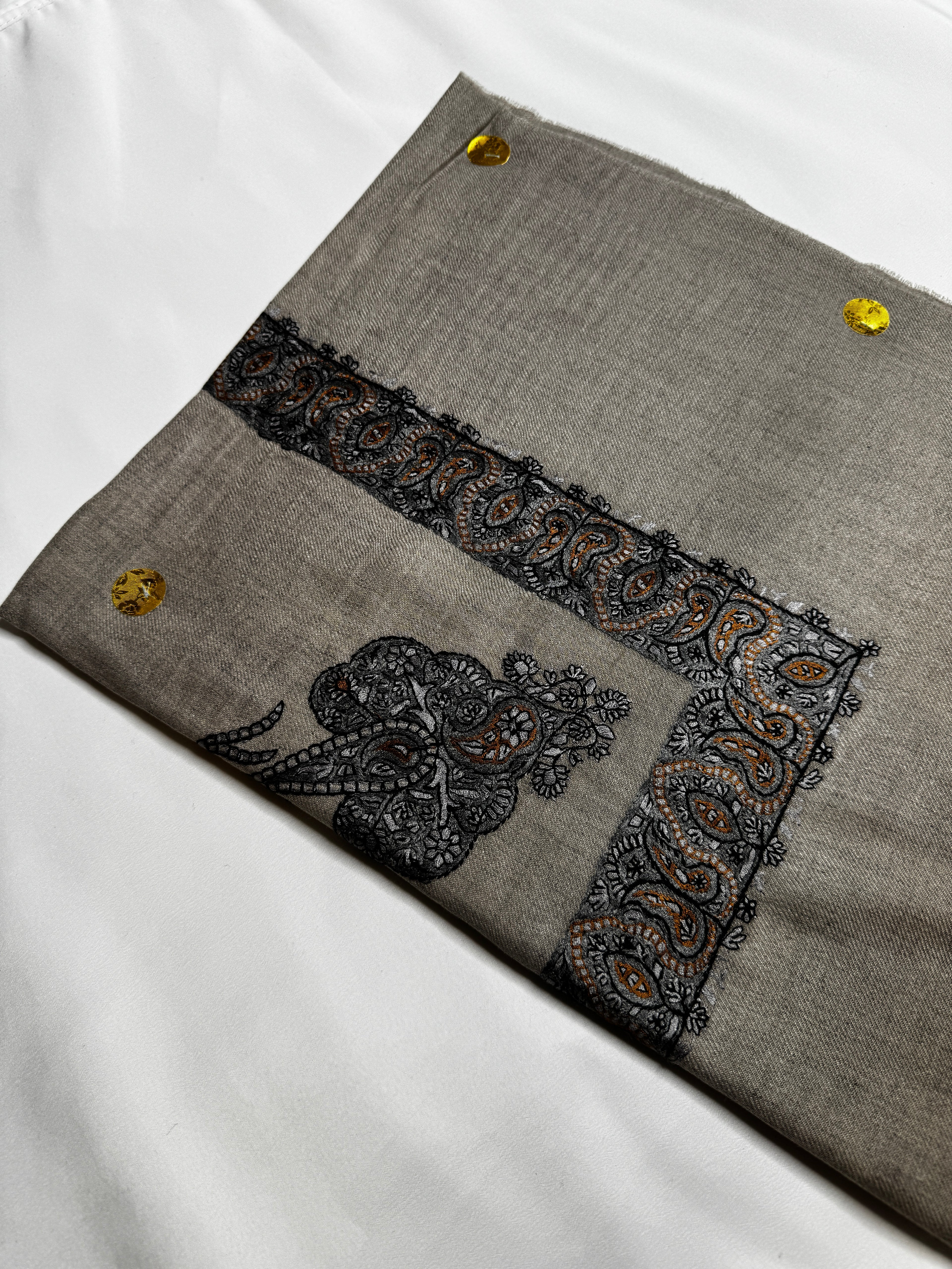 Luxury Grey Yemeni Shemagh