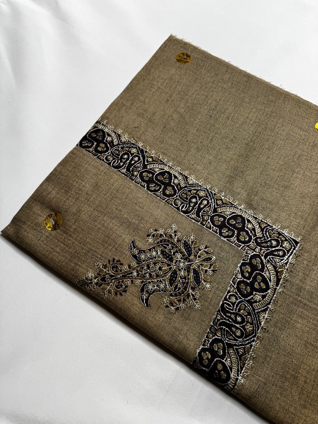 Luxury Sand Yemeni Shemagh