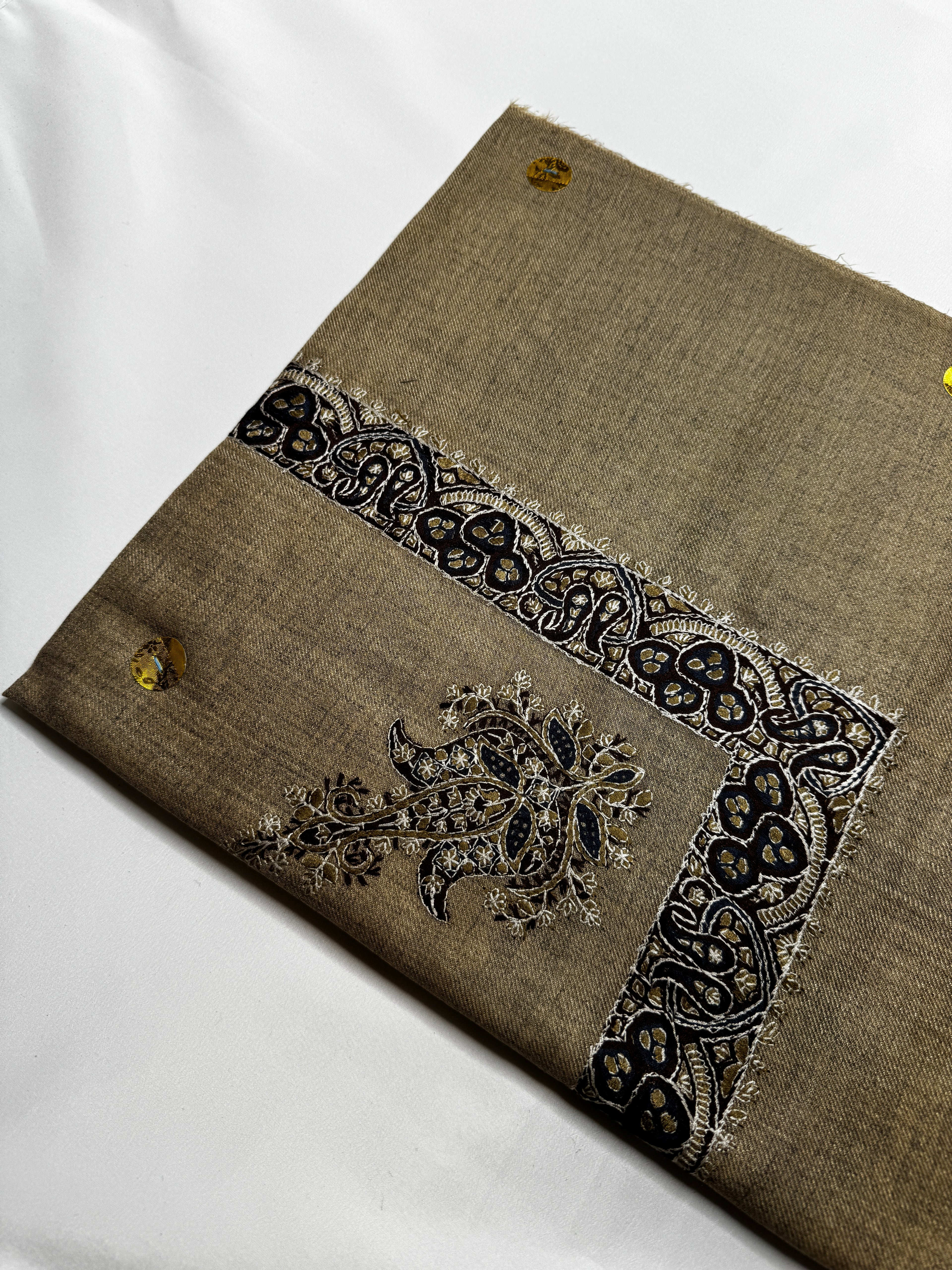 Luxury Sand Yemeni Shemagh