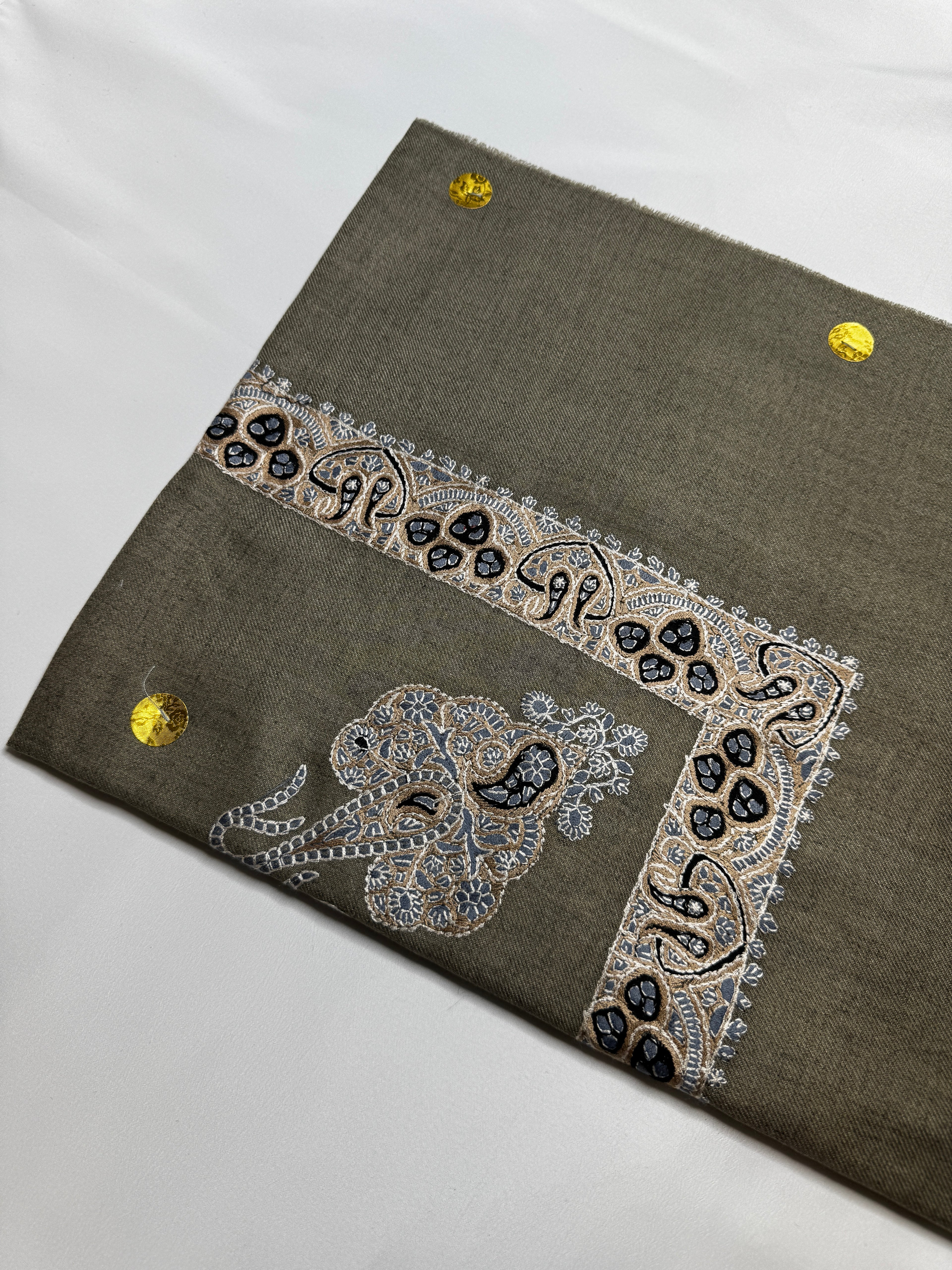 Luxury Khaki Yemeni Shemagh