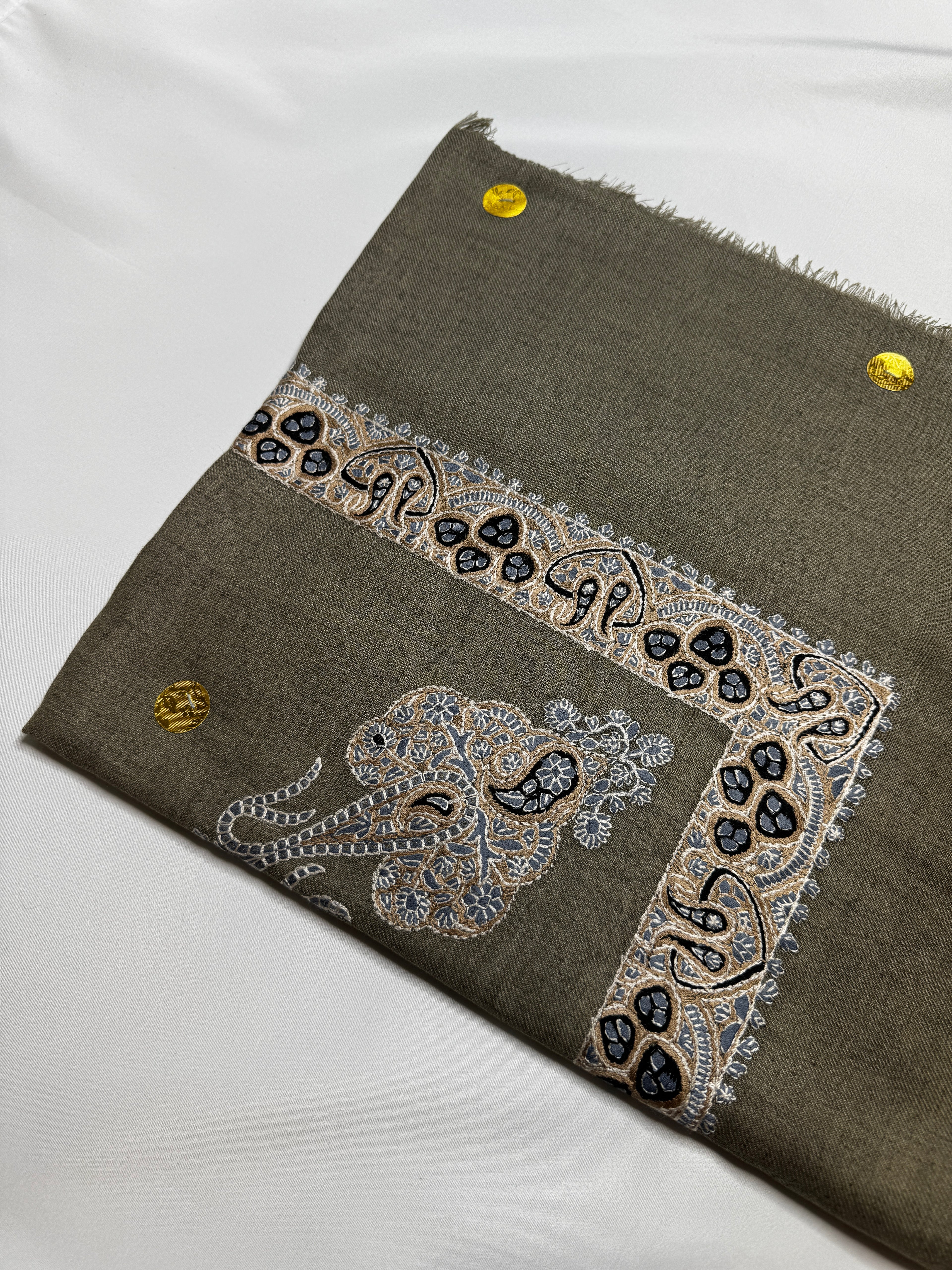 Luxury Khaki Yemeni Shemagh