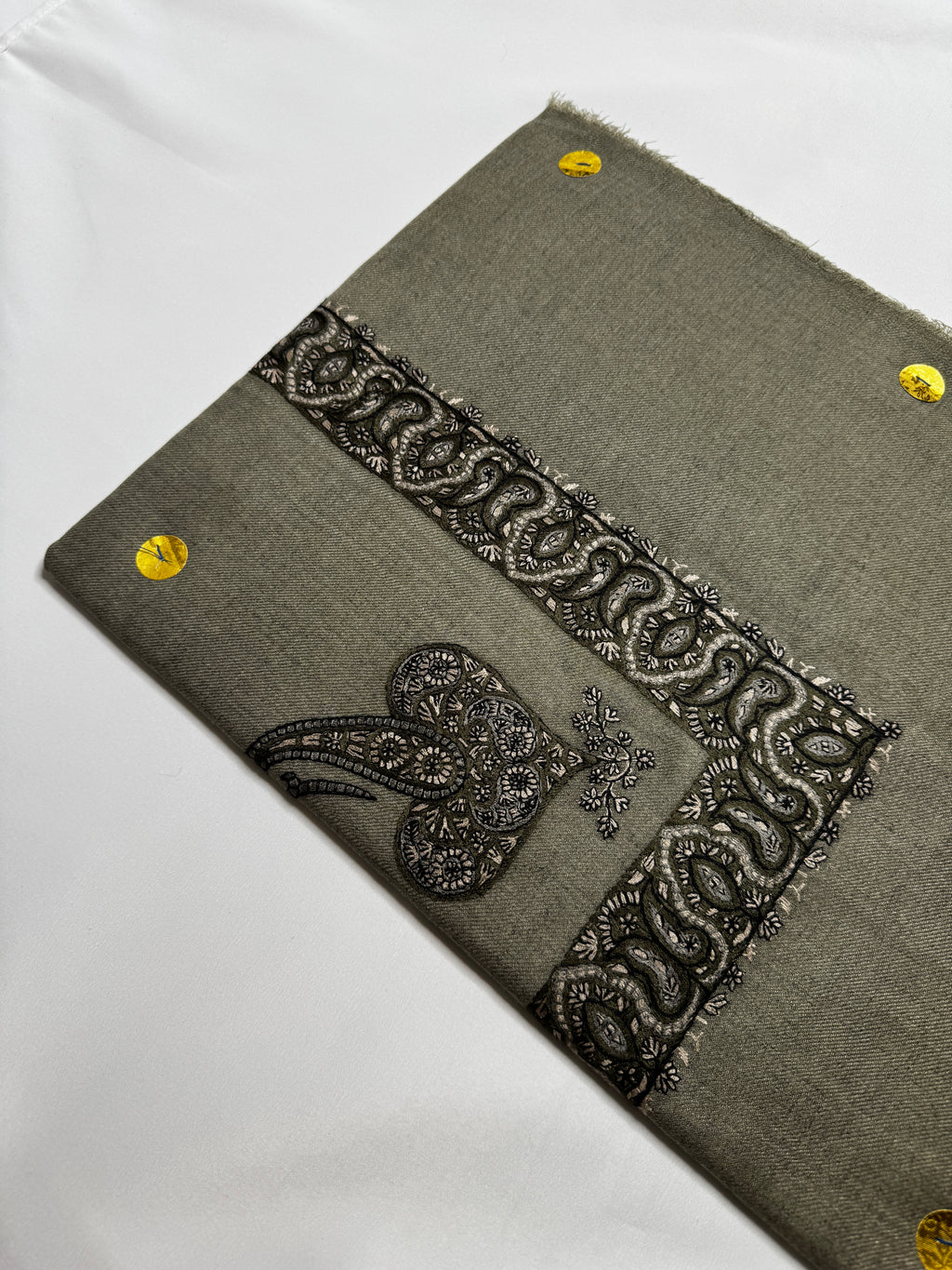 Luxury Khaki Yemeni Shemagh