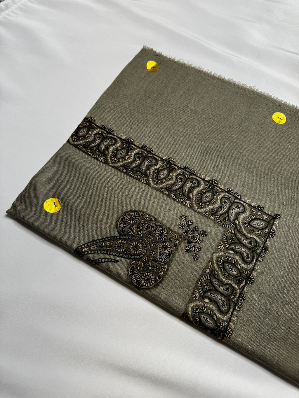 Luxury Khaki Yemeni Shemagh